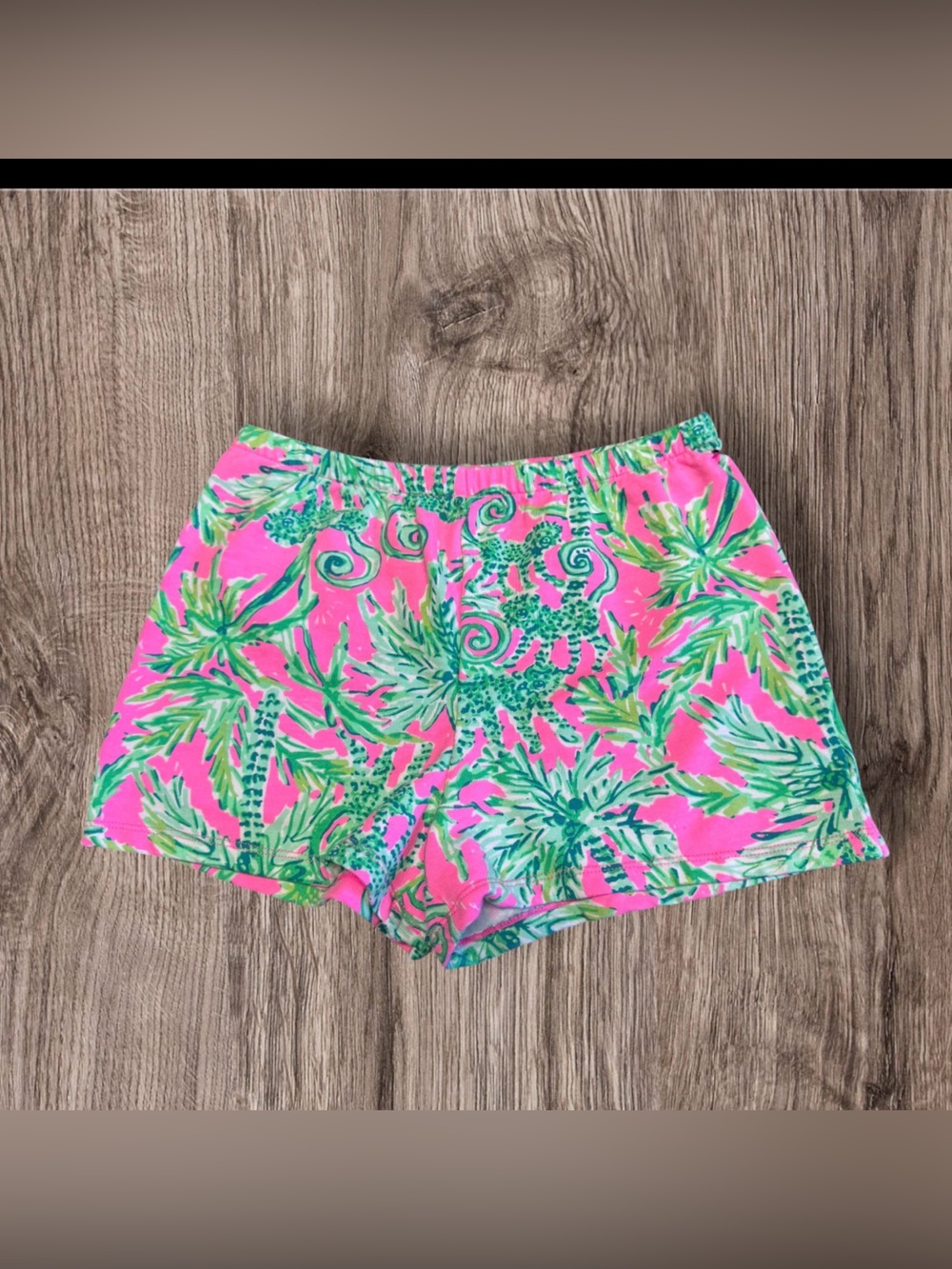 NWOT Lilly Pulitzer Hanging Around Pull On Shorts SZ L
